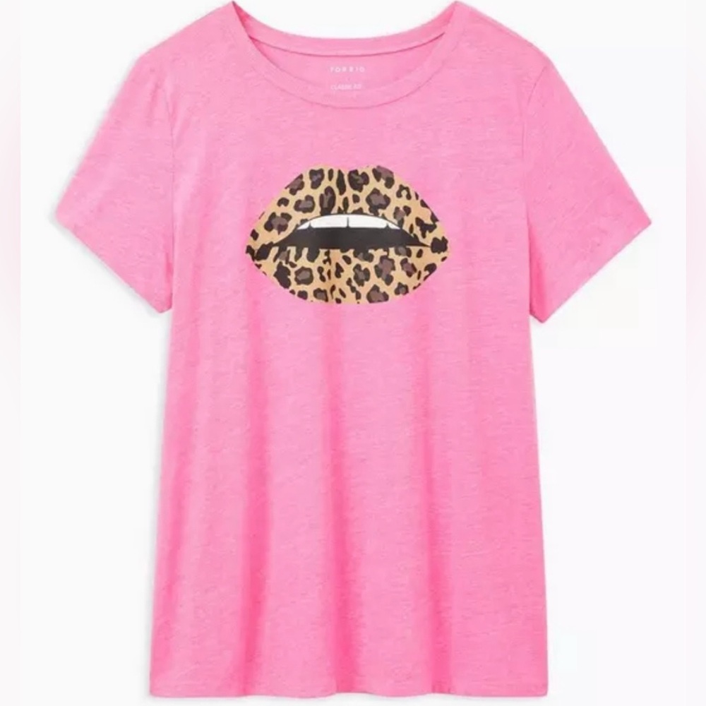 Torrid Vintage Tee Triblend Jersey Classic Fit Tee Hot Pink
Leopard Lips Large